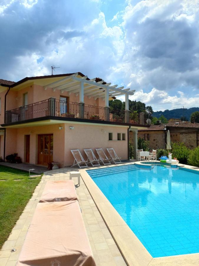 Villa Ester Camaiore Exterior foto